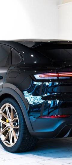 Porsche Cayenne Coupe Turbo E-Hybrid — 3
