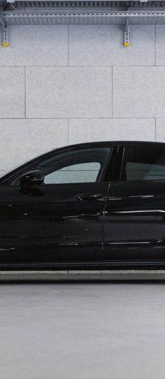 Porsche Panamera 4 — 3