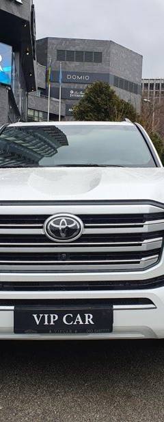 Toyota Land Cruiser 300 Premium 70th — 2