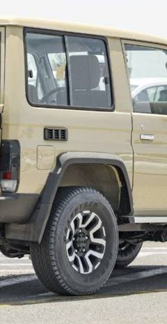 Toyota Land Cruiser 71 — 6