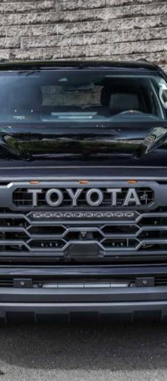 Toyota Sequoia Trd Pro — 2