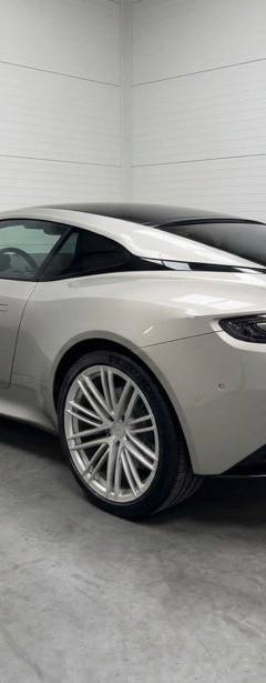 Aston-Martin DB12 Goldfinger Edition 1 of 60 — 3