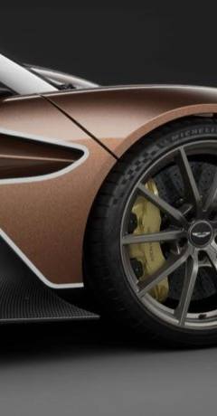 Aston-Martin Valhalla — 4
