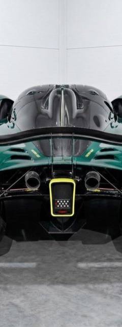 Aston-Martin Valkyrie AMR Pro — 6
