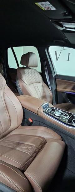 BMW X5 xDrive30d — 5