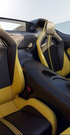 Bugatti Mistral — 6