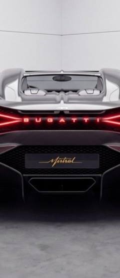 Bugatti Mistral — 4