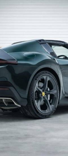 Ferrari 12Cilindri Spider — 3