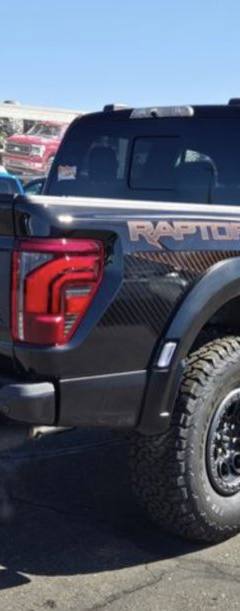 Ford F-150 Raptor — 4