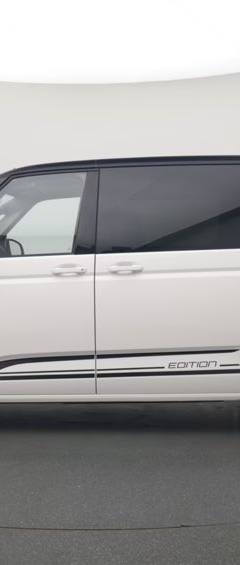 Volkswagen Multivan T7 — 3