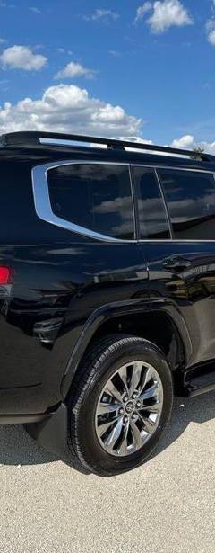 Toyota Land Cruiser 300 Guard INKAS B6+ — 4